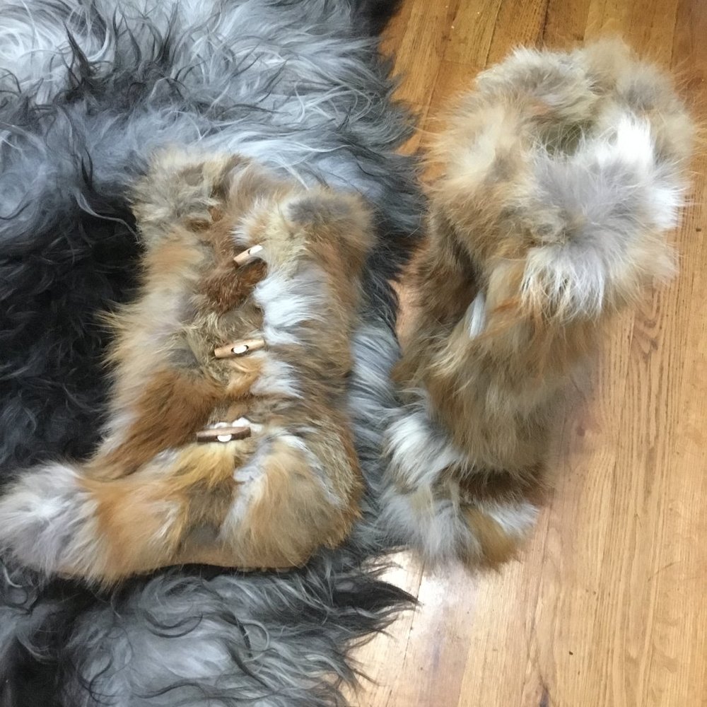 Pajar  fox  fur boots size 41 New  $1200.00